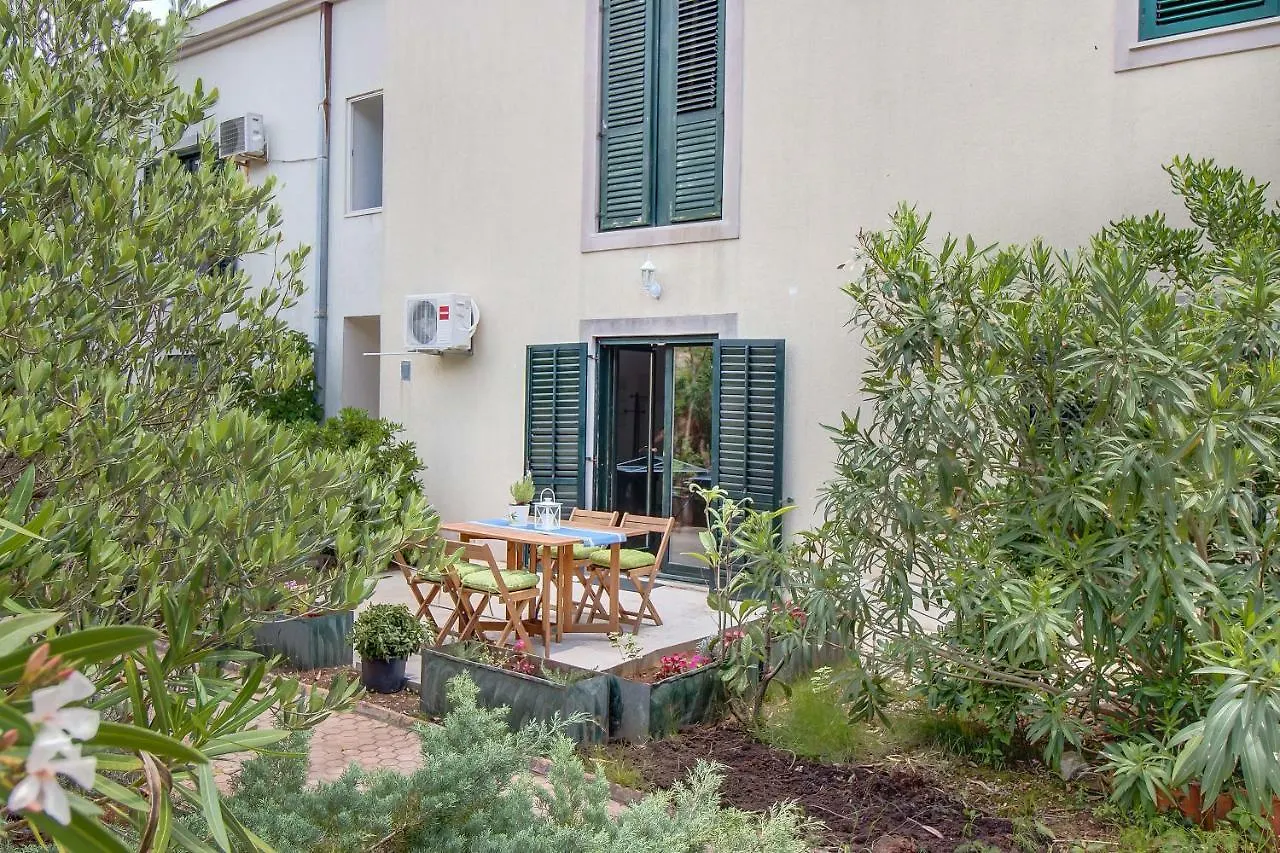 Apartment Rosmarino Mali Losinj 0*,